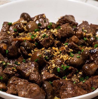 An Image of a Beef Salpicao